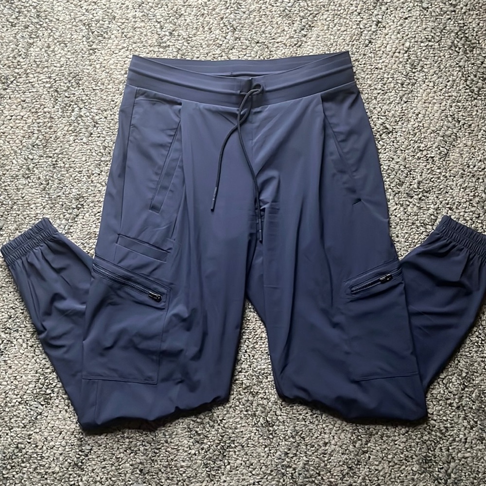 Athleta Venture pant size 2